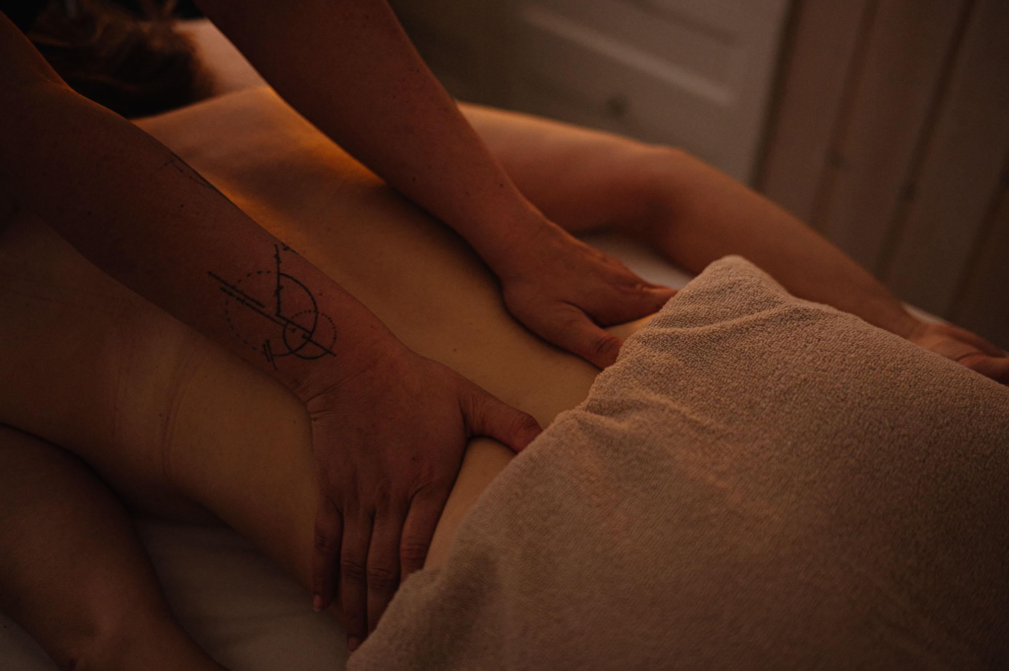 massage-femme-horizontal-web.jpg